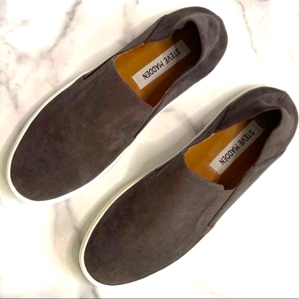 Steve Madden Women’s Fayna Slip-On Grey Sneakers